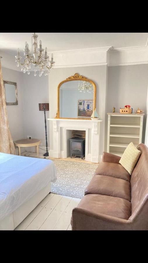 Central Truro! Large Double Room In Victorian Property Exterior photo